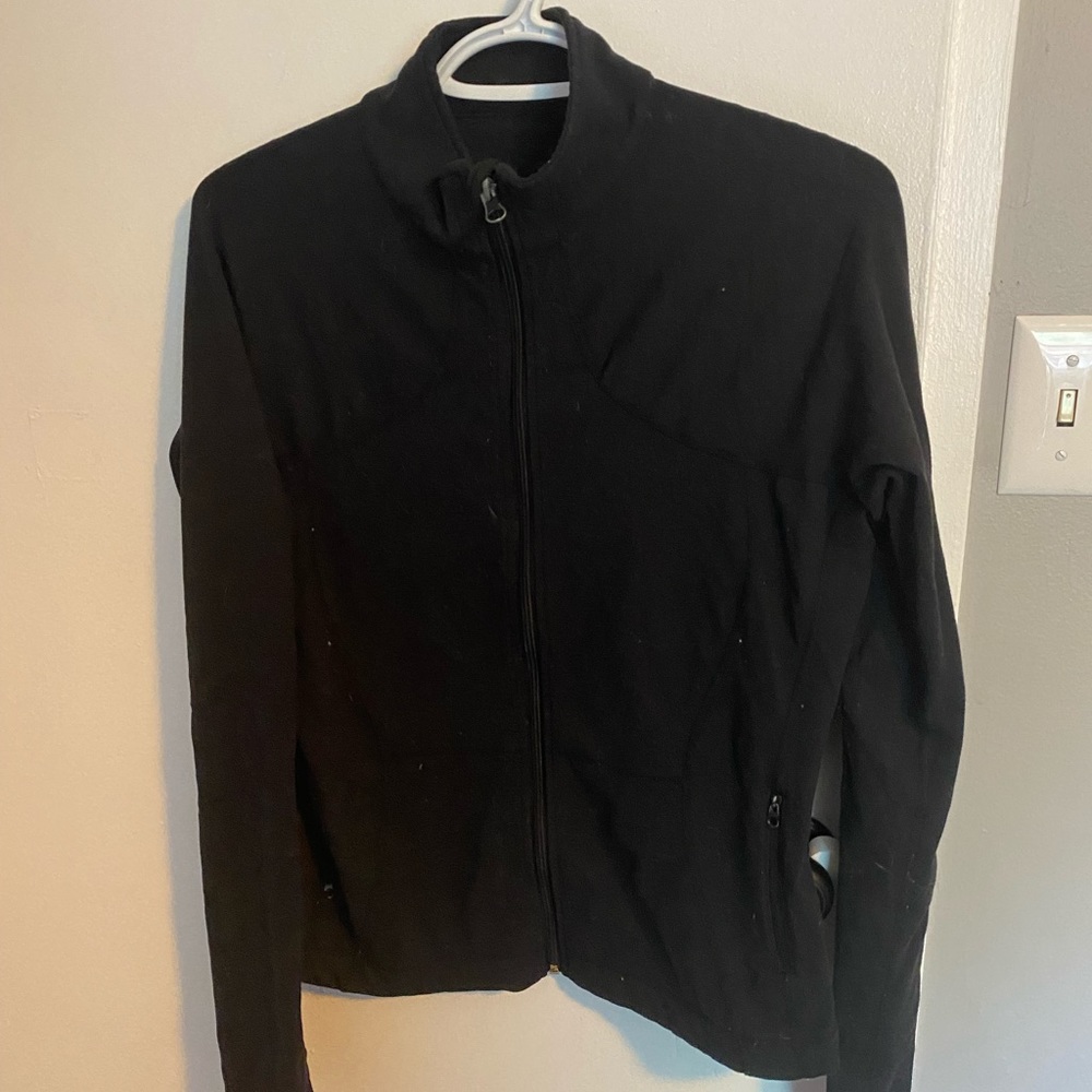 lululemon jacket
